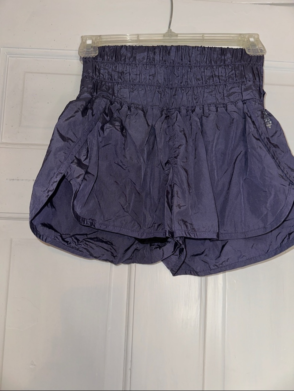 Women's Navy Elastic-Waist Athletic Shorts